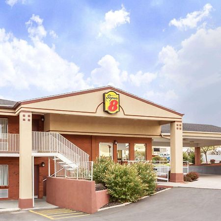 ซูเปอร์ 8 บาย วินด์แฮม แซลีนา/ซีนิก ฮิลล์ แอเรีย Hotel ซาลินา ภายนอก รูปภาพ